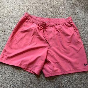Nike Mens Form Shorts sz. XL (NEW) with tags Red